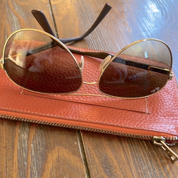 Beautiful Ray Ban aviators worn once no scratches perfect condition ✨✨✨ - Picture 5 of 5